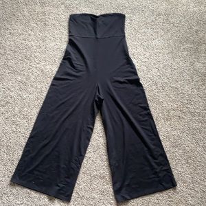 Susan Monaco Strapless Cropped Jumpsuit size Large